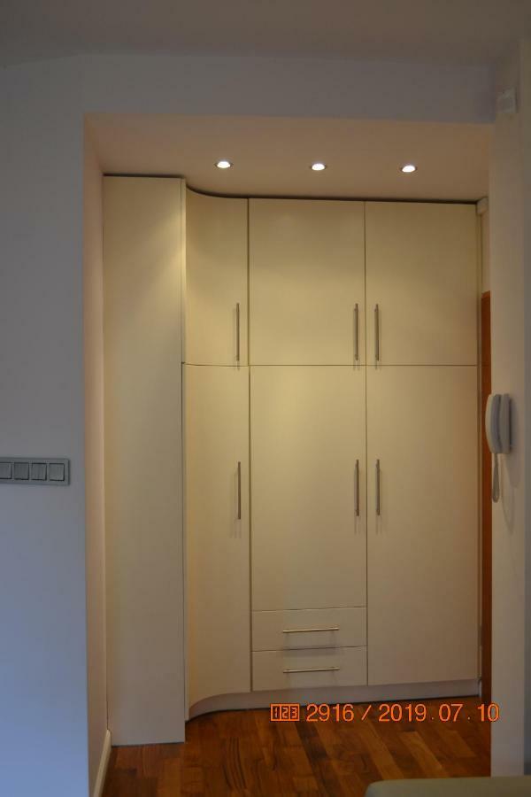 Apartament Parkowa Polana Z Ogrodem Apartment Polanica-Zdroj Luaran gambar